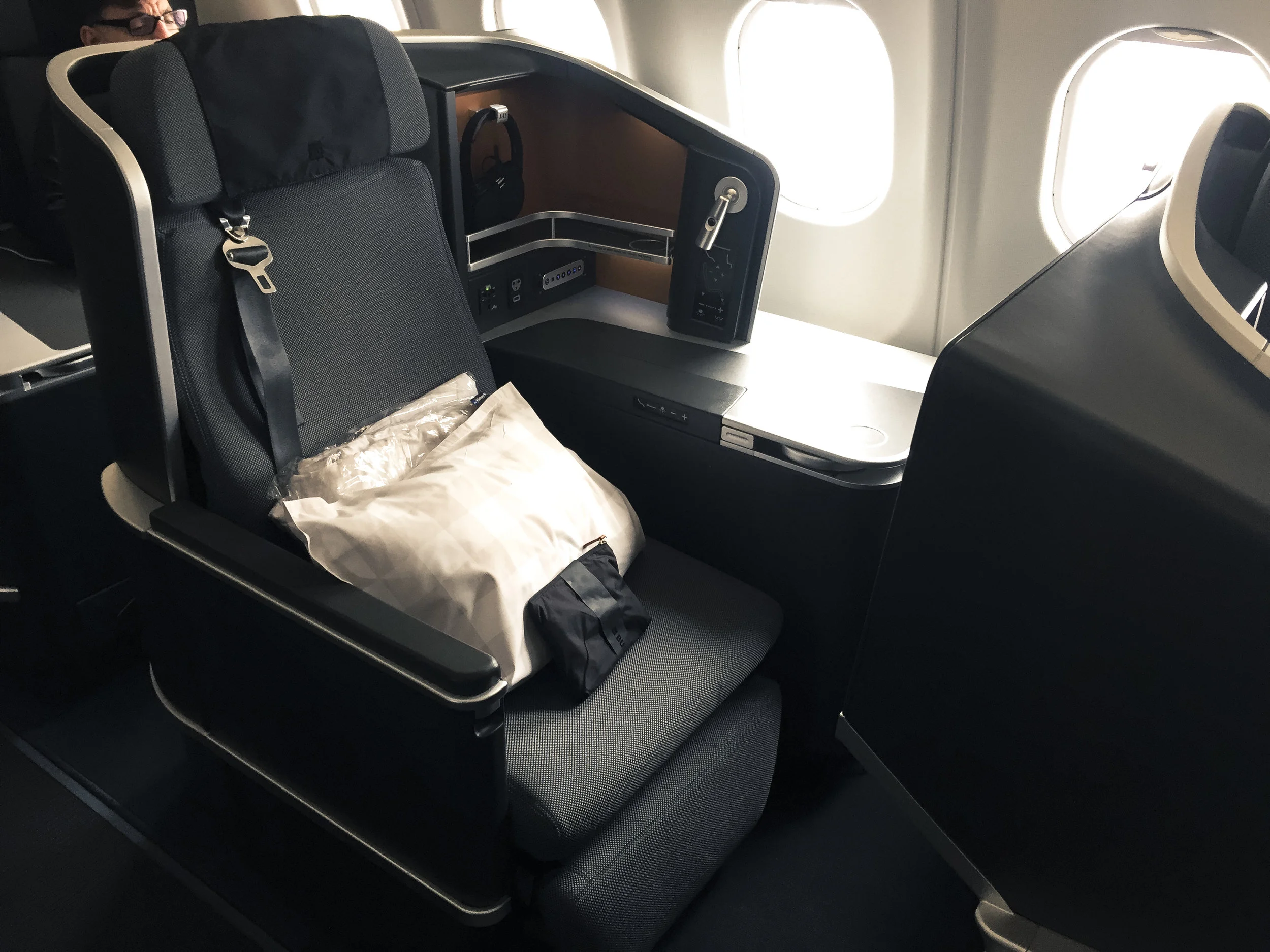 These are the ones where the seat is on the aisle