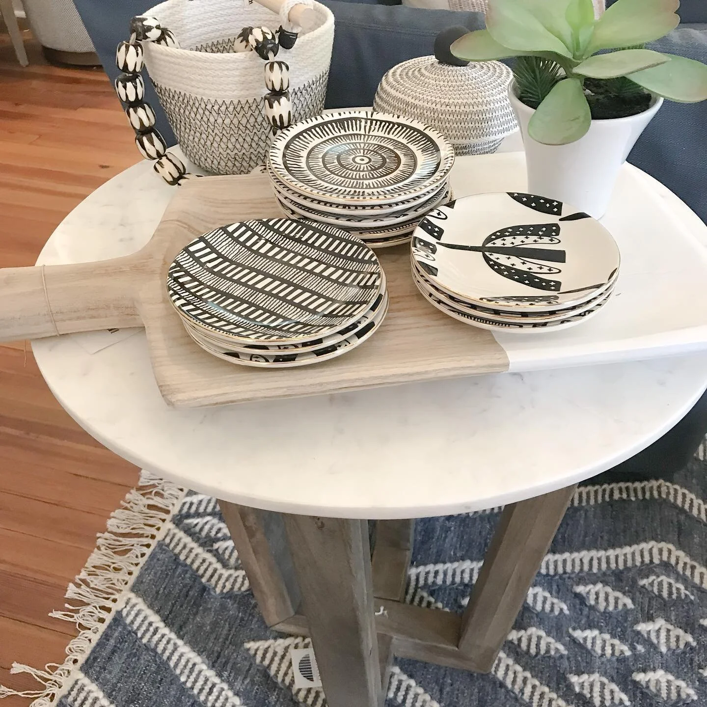 We love a great end table! There are a lot of different shapes, styles and sizes in our store to choose from.  Let us help you pick out the perfect one for your space. #endtables #shoplocal #miltonshopping #crabapplemarketga #crabapplemarket #indigoh