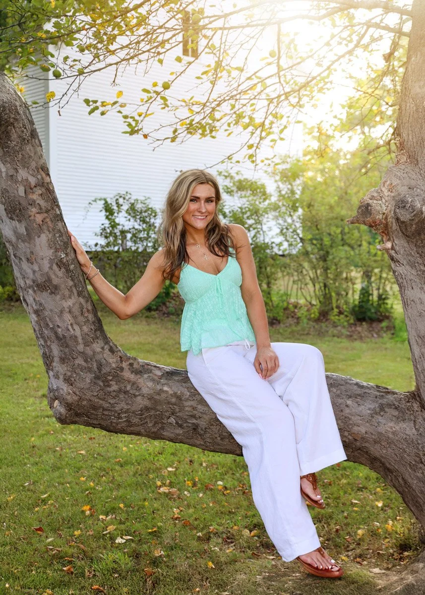 Senior Portrait-.jpg