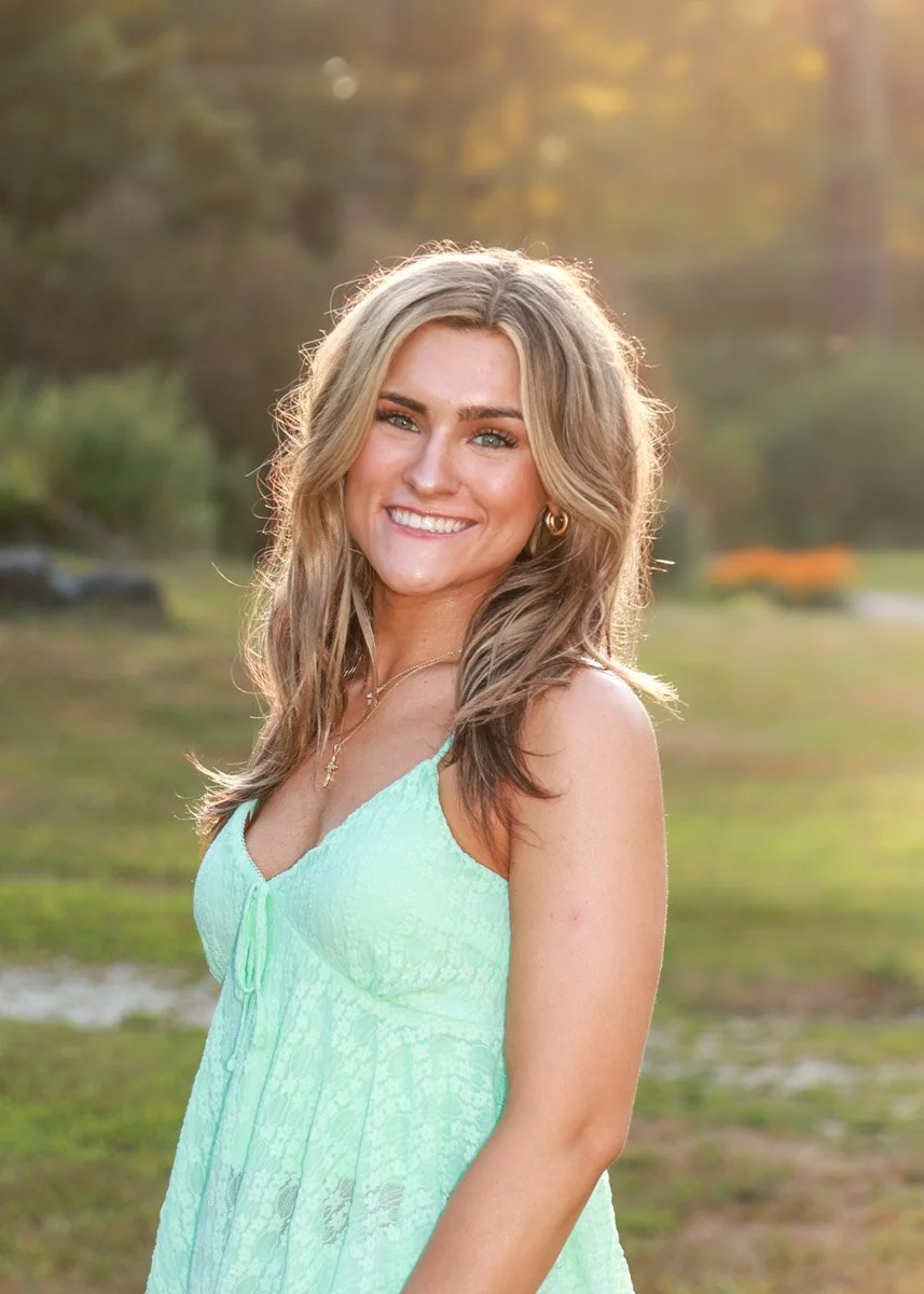 Senior Portrait-241.jpg