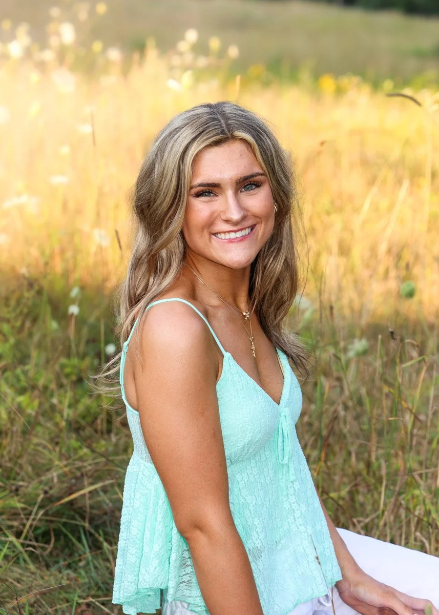 Senior Portrait-265.jpg