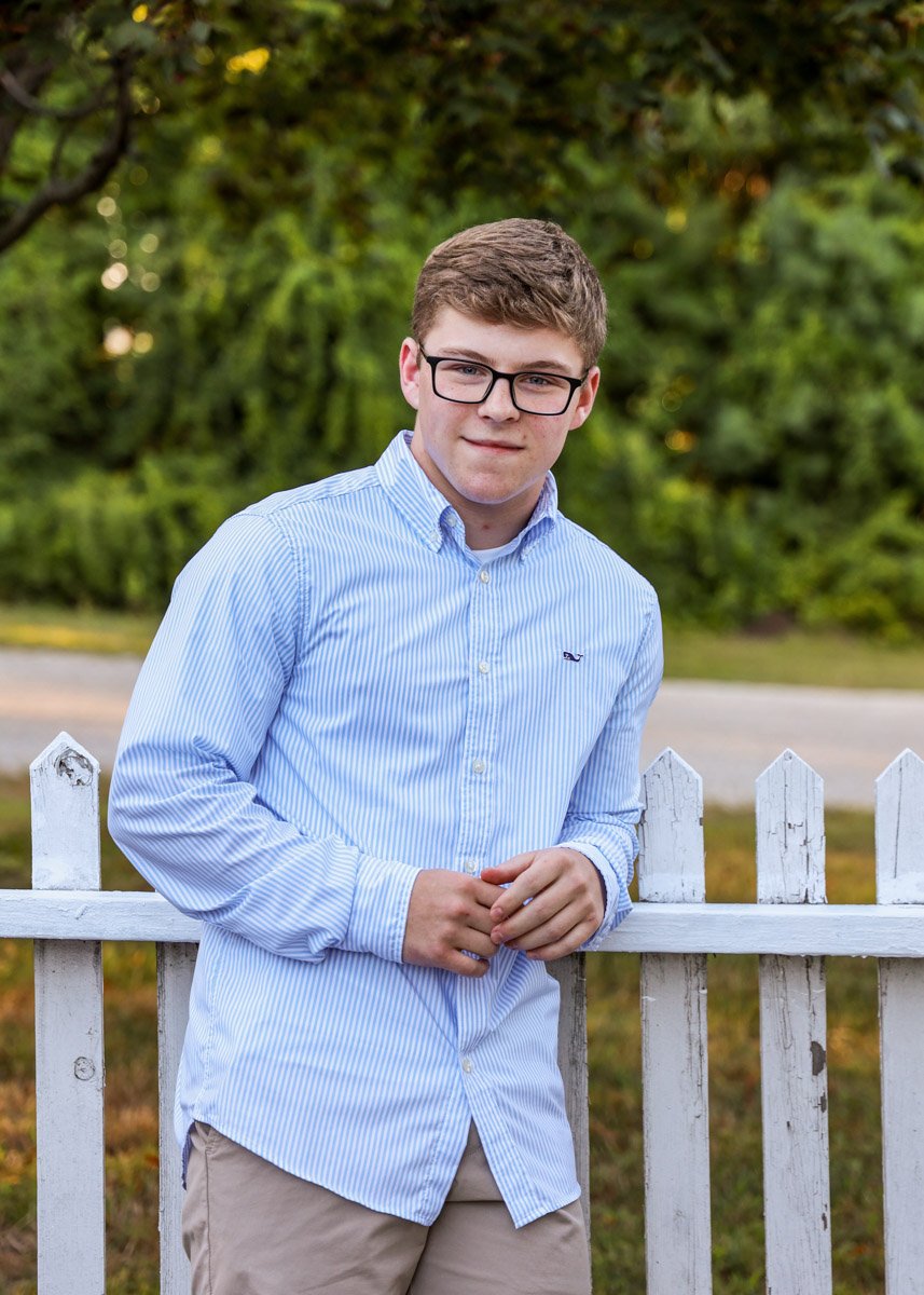 Senior Portrait-106.jpg