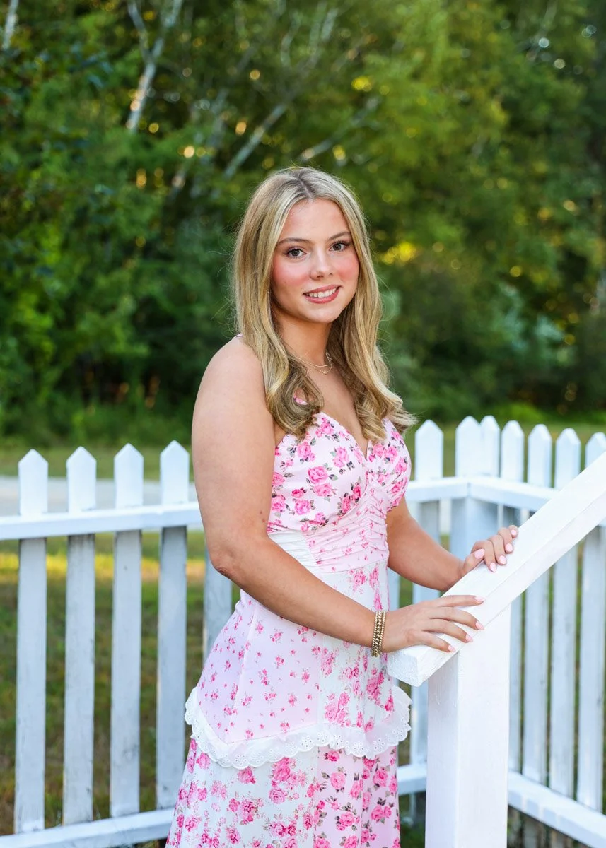 Senior Portrait-109.jpg