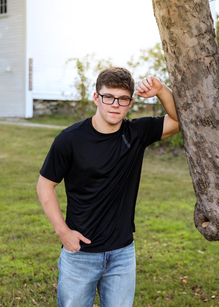 Senior Portrait-143.jpg