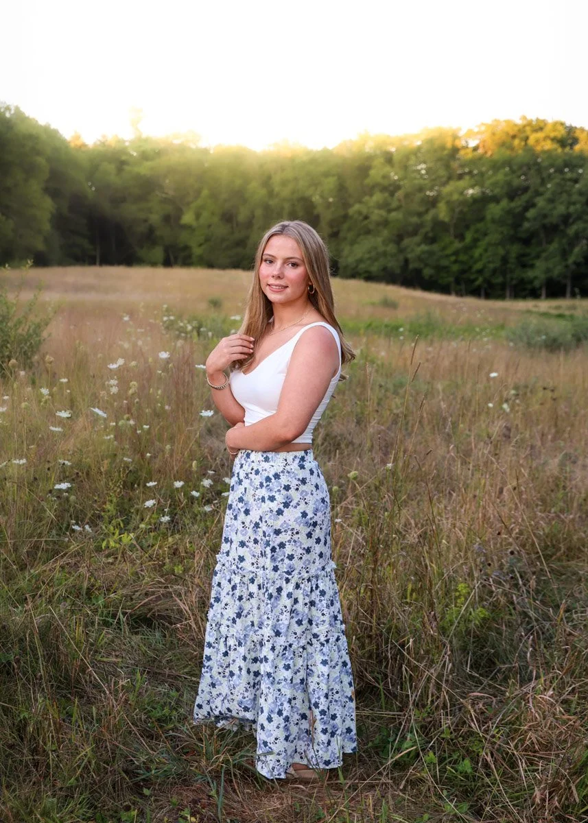 Senior Portrait-204.jpg