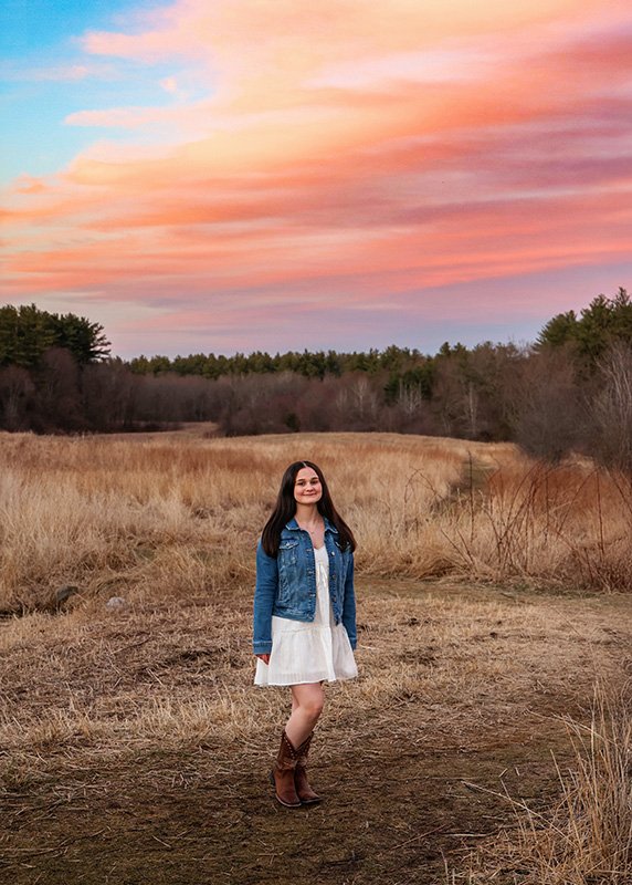Senior-field-sunset-184.jpg