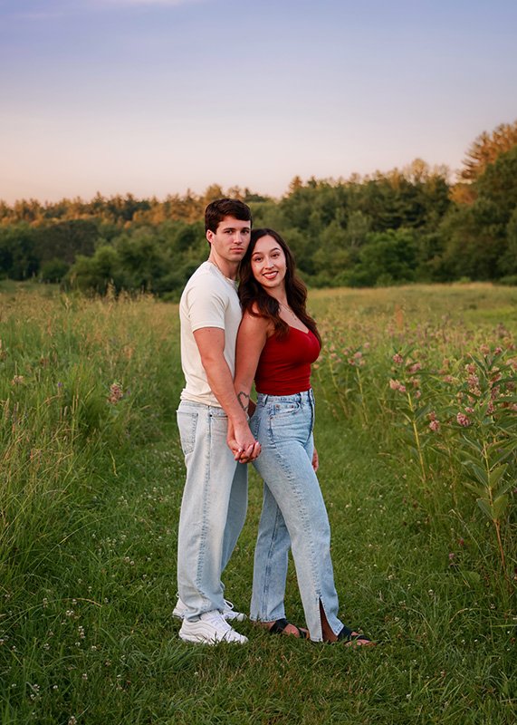 Engagement-field-sunset-3838.jpg