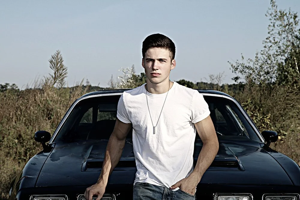 Senior-car-boy-5124.jpg