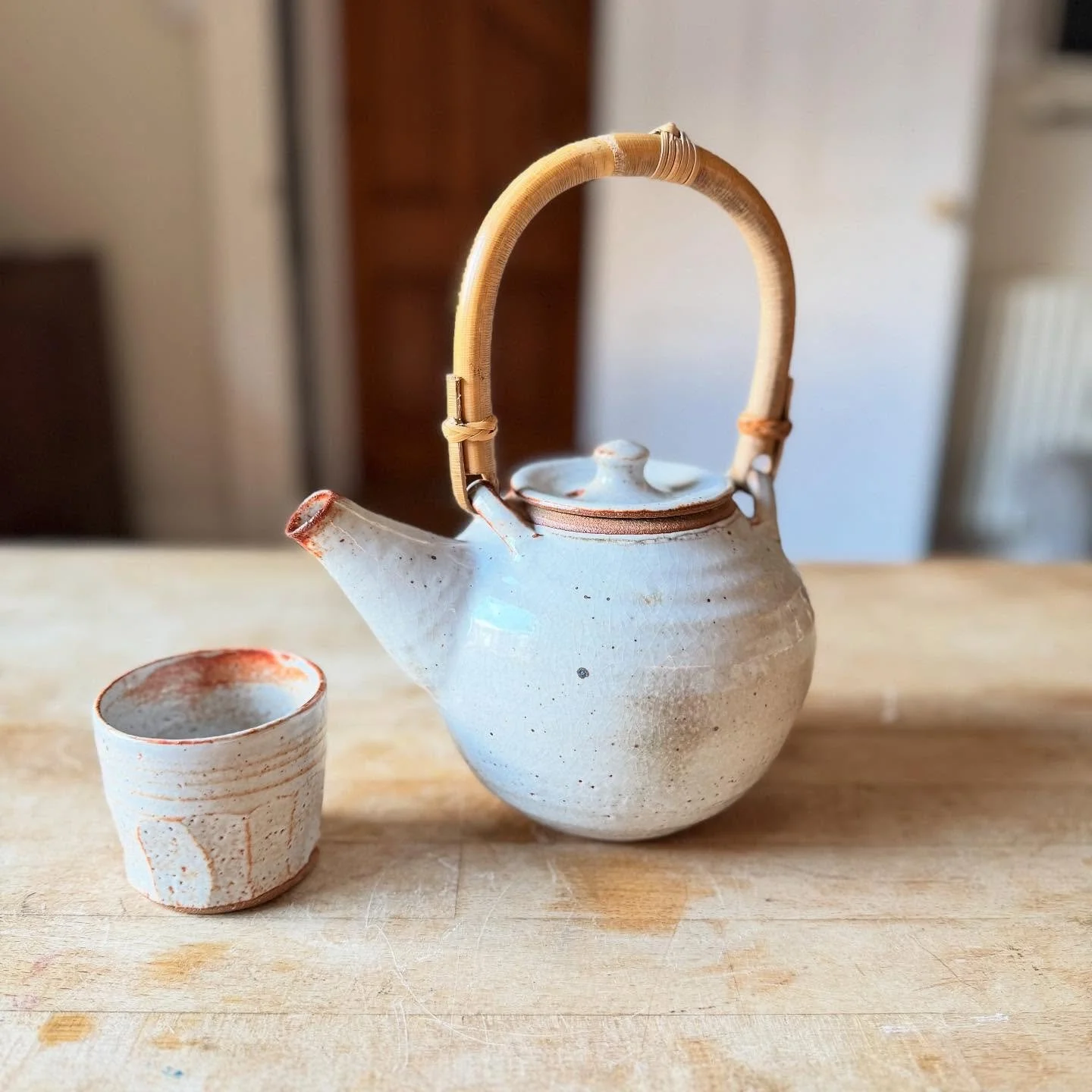 I&rsquo;m not sure how to tell you how joyful I am to see these! Some of my friends here may know of my work to get my rather obstinate gas kiln to reduce evenly and produce work like this. It&rsquo;s been some time and quite a few kiln-loads full of