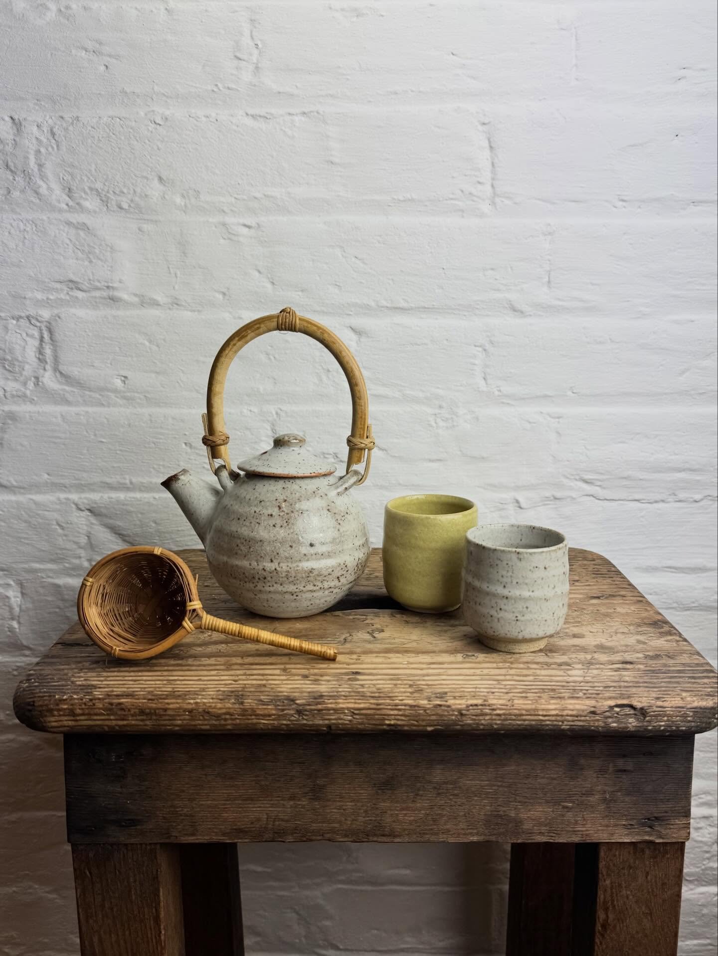 Is it just me, or does this Lunar New Year feel profound? I cleared my drying rack yesterday and fired both the gas kiln outside and the electric kiln in the studio. They&rsquo;re now cooling ready to be opened later, and I can&rsquo;t wait to discov