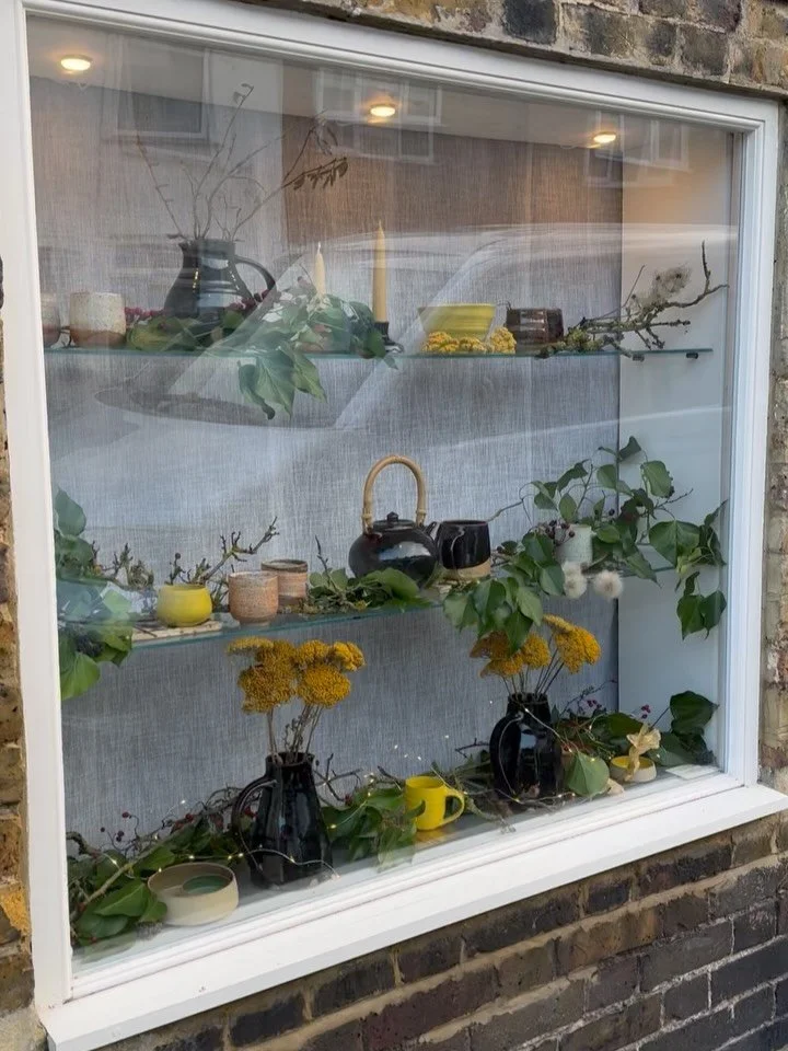 Midwinter twinkly window. It is one of my favourite things to do all year and I hope you love it. It is the winter solstice soon and I am craving lights, whether candles or festive twinkly lights. But apologies for the reflections in the photos of va