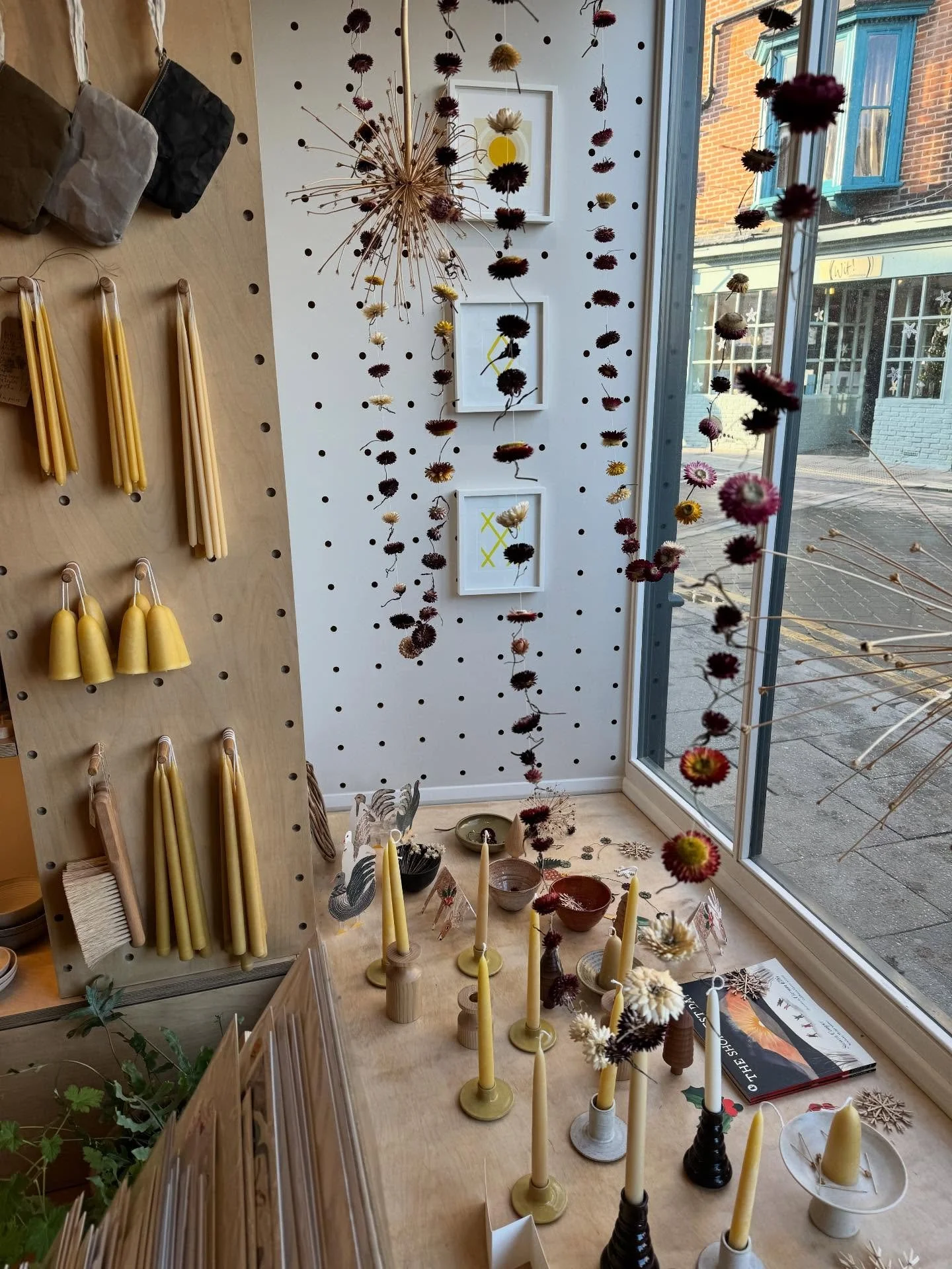 Thank you so much for buying my work this Christmas; I am utterly astonished and so proud to sell my pots to you for giving and using with your family and friends during your celebrations. Nothing could be nicer and I absolutely love making the work.