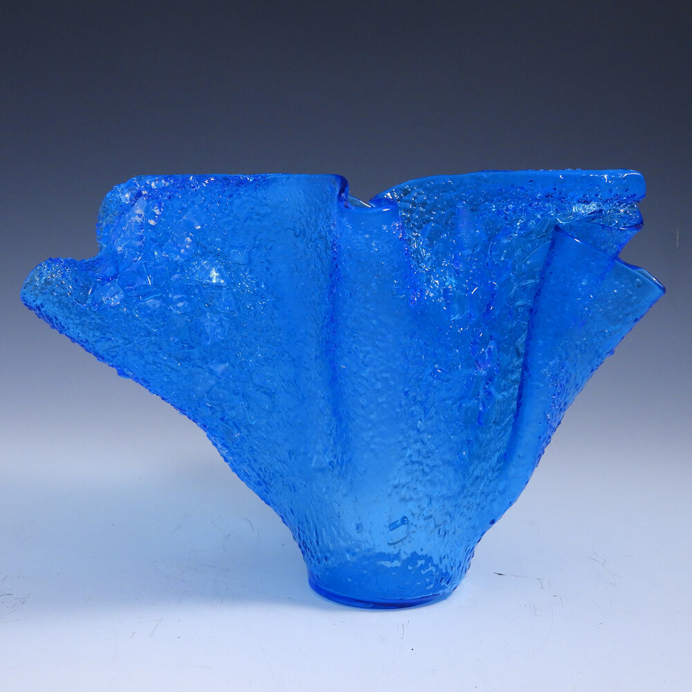 Tyner bubbly light blue vase.jpg