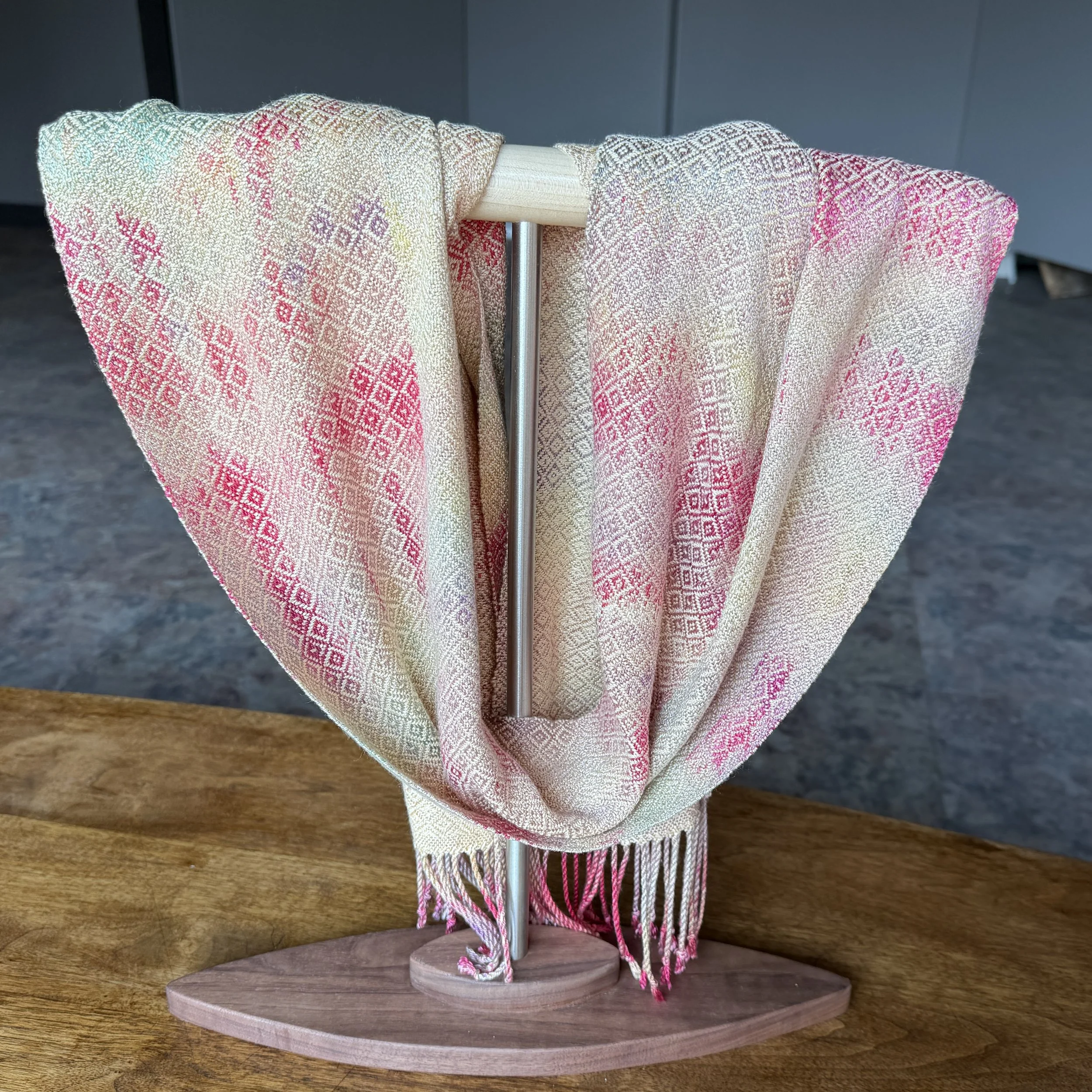 RosieStauder,HandwovenScarf.jpg