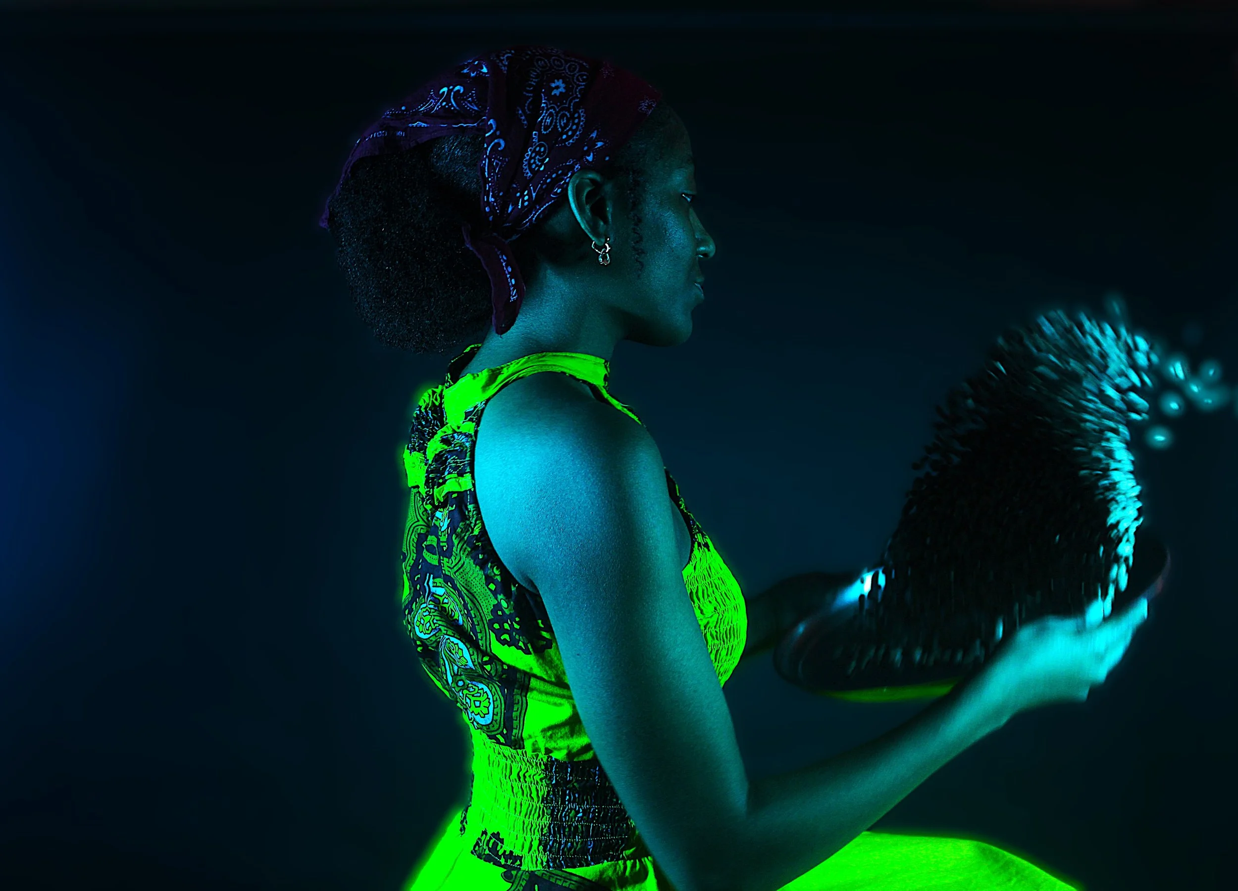 Francoise Uwamahoro, Gushungura.JPG