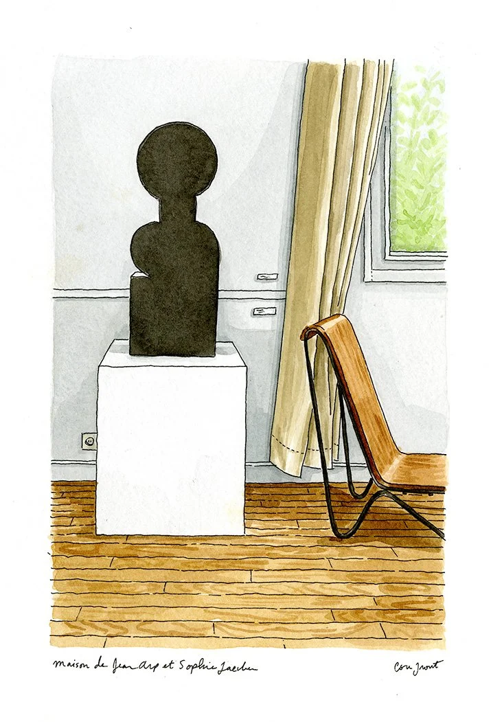 11_Sculpture and Chair.jpg
