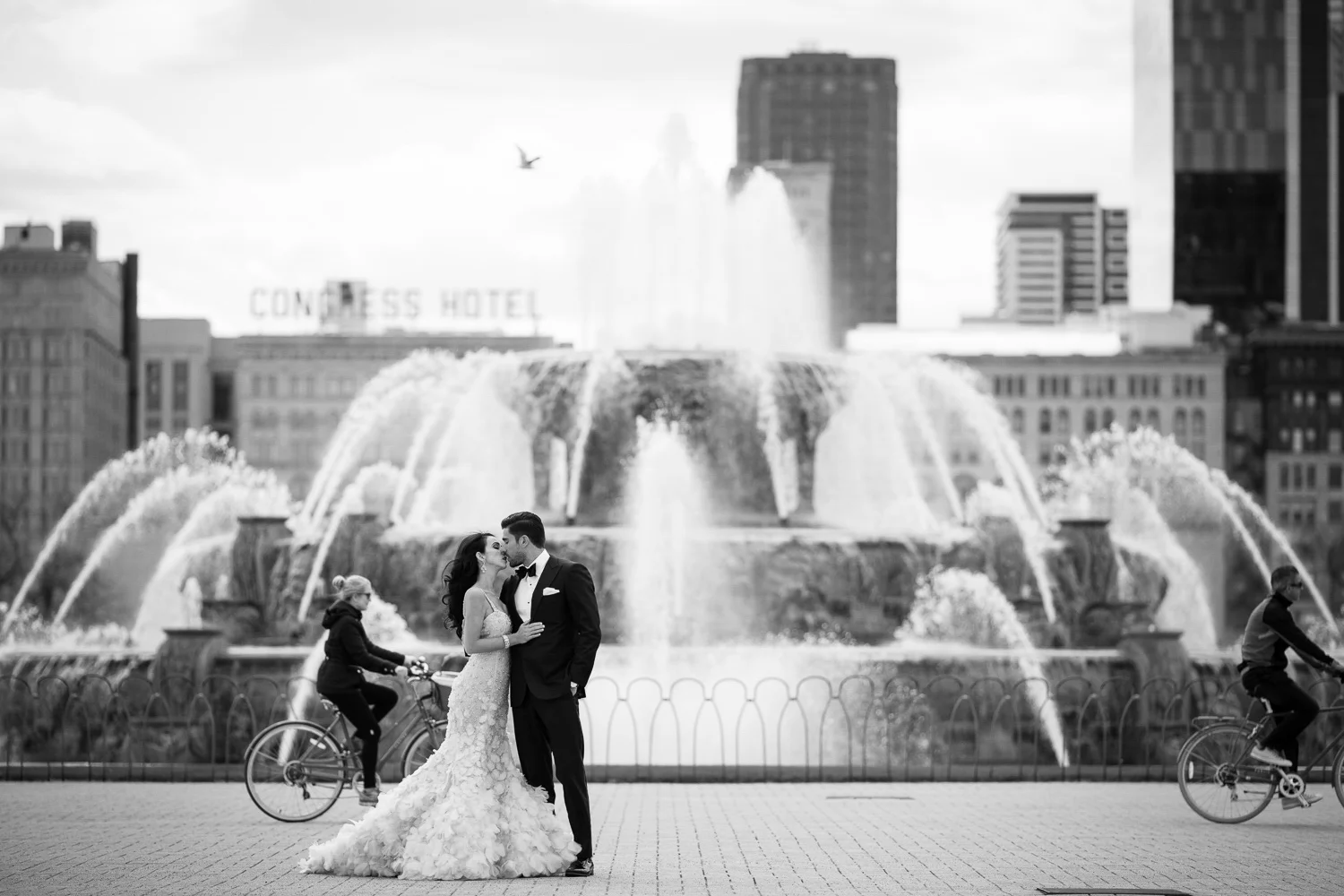 ChicagoWeddingPhotographer-58.jpg