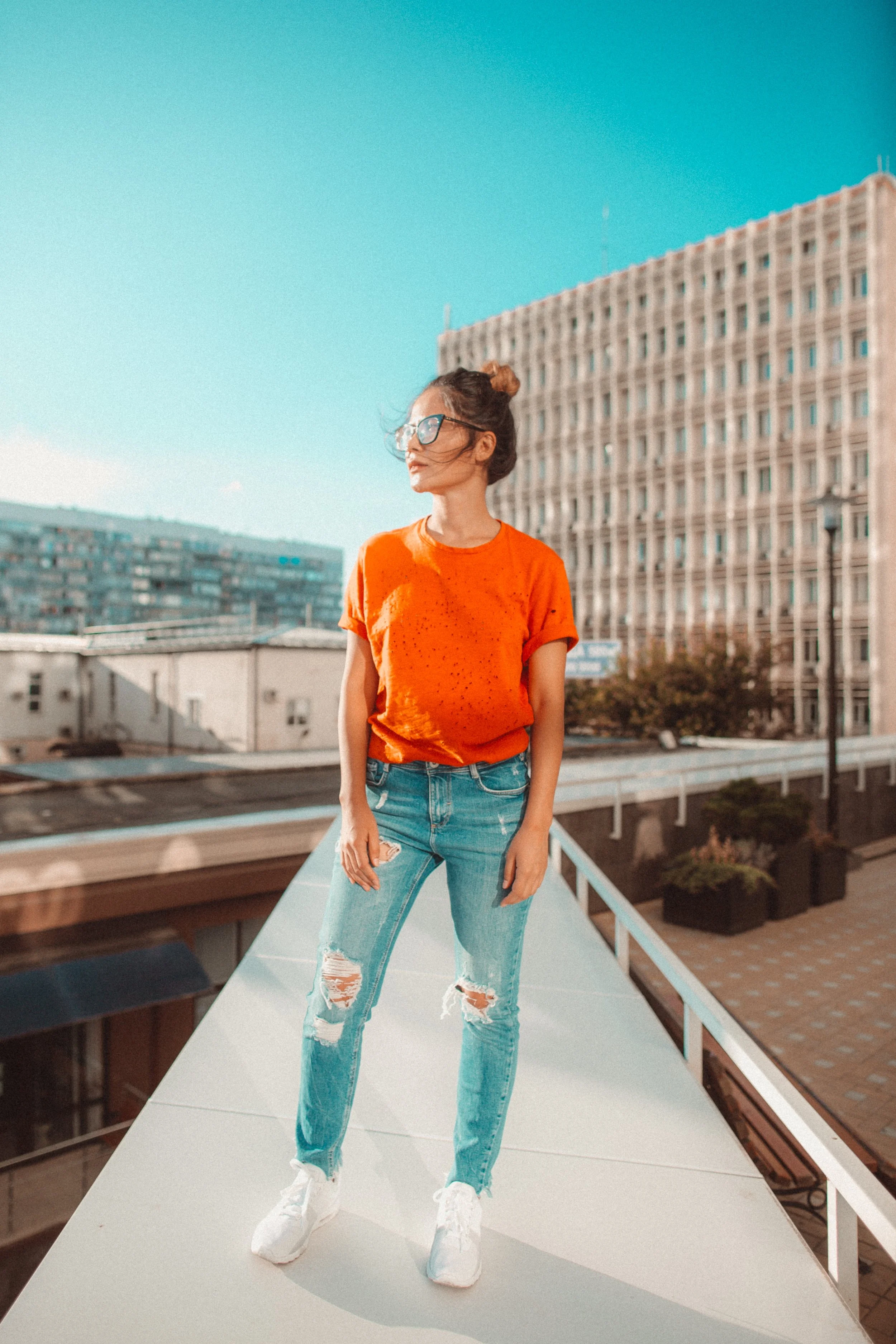 Brands can work with influencers all over the world, or within their own city/country/region, bringing their audiences closer to individuals who have a wide sphere of influence in their niche
