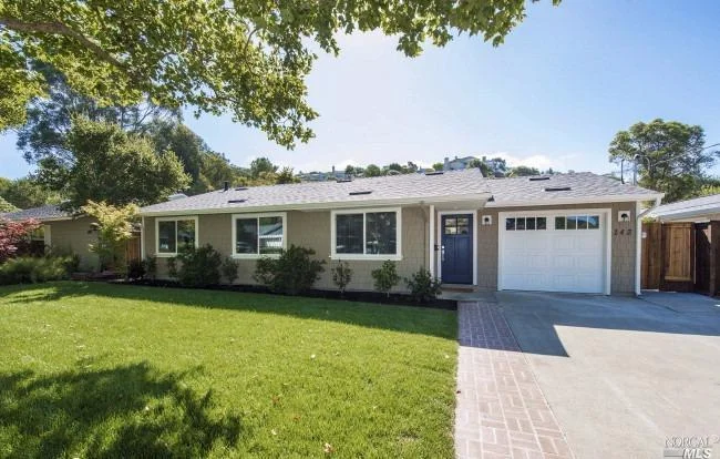 142 Leland Way
