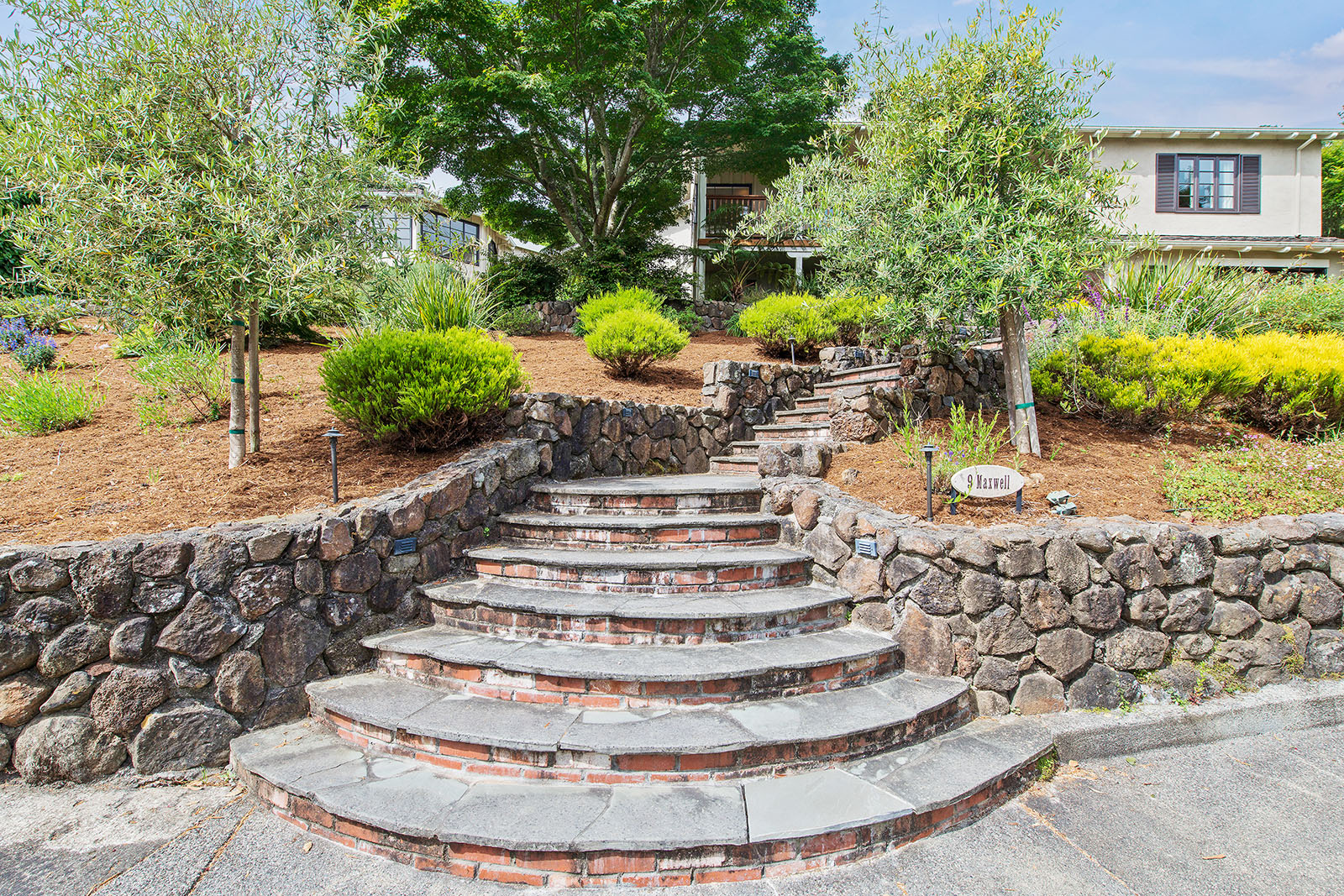 Entrance stairs.jpg