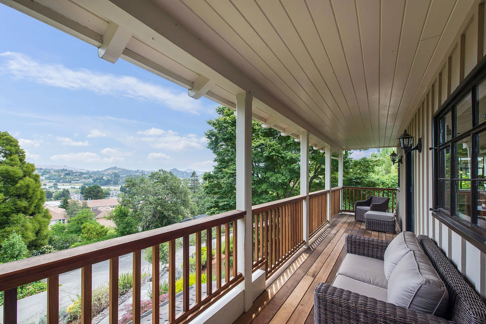 Deck - views to bay.jpg