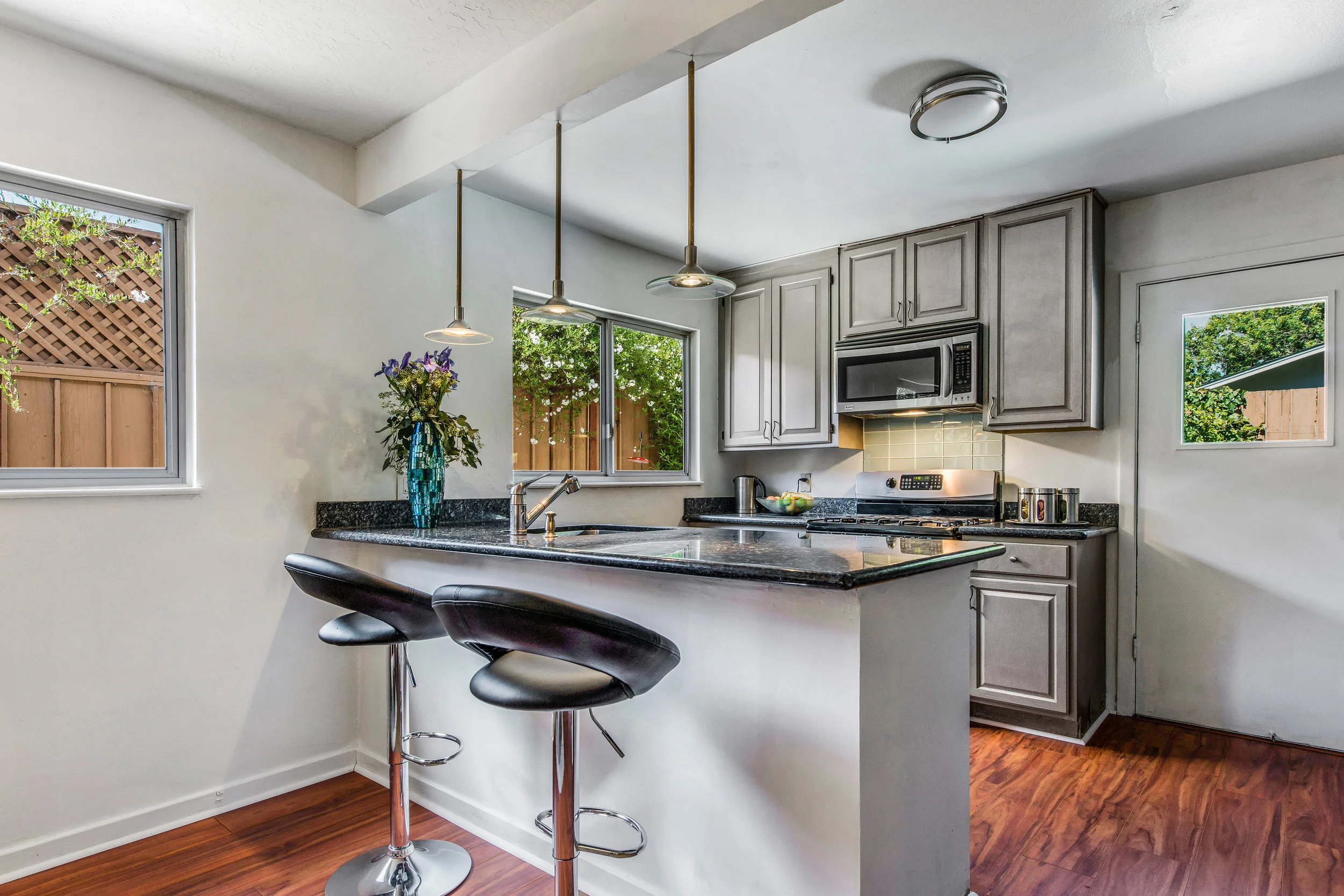 Kitchen 1 - seating.jpg