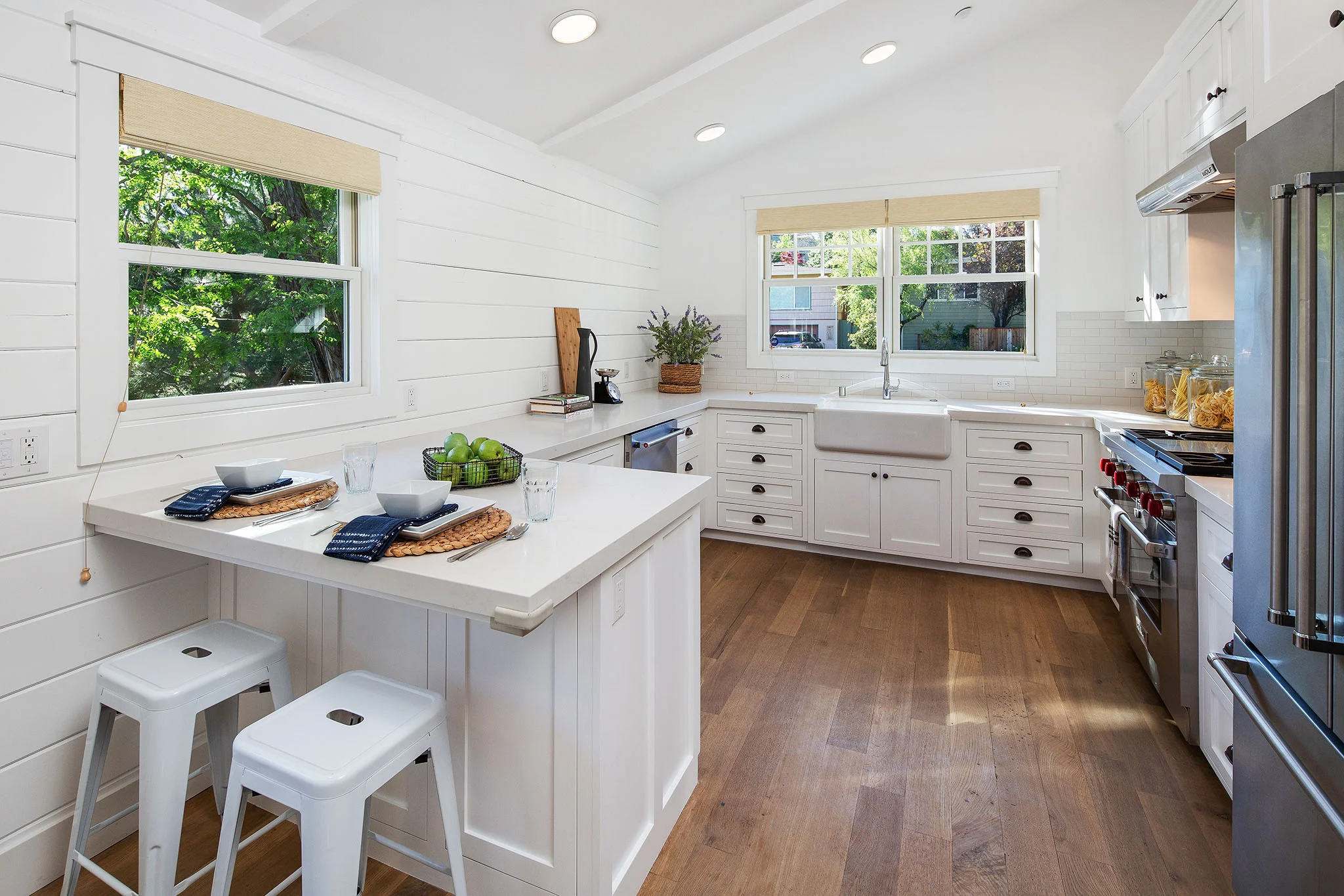 Kitchen 2.jpg