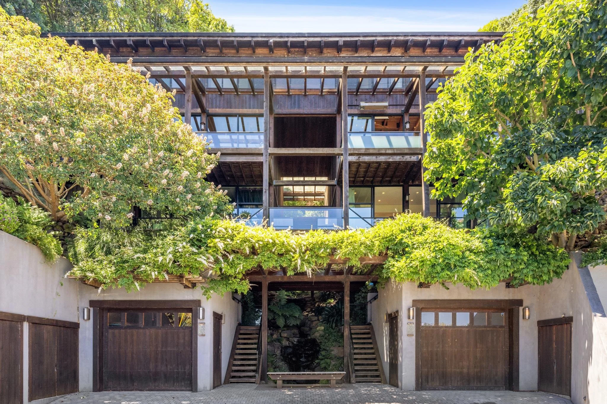 89 Crescent Avenue