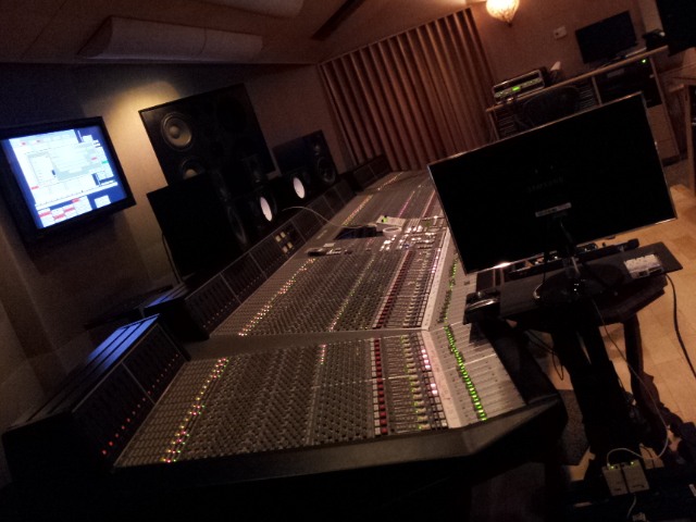 Assessorando o produtor Larry Rosen no Crescent Moon Studio, Miami. 2013.