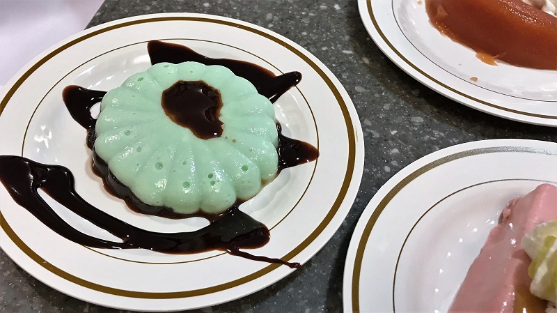 Elegant presentations help seniors stay focused on their meal.