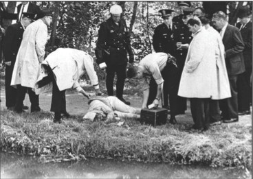 The murder scene on the towpath