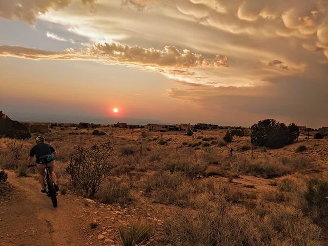 Crazy beautiful skies as we wrapped up a post work foothills loop. #albuquerque #mountainbike #sunset #newmexico #newmexicotrue #mtb #mtblife