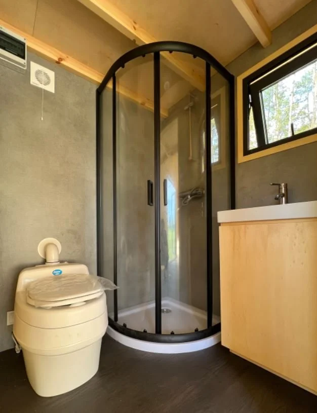   > Bad in REDUKT ONE Tiny Haus  