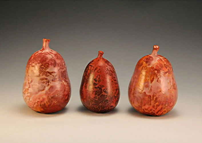 web-sagger-pear-trio.jpg