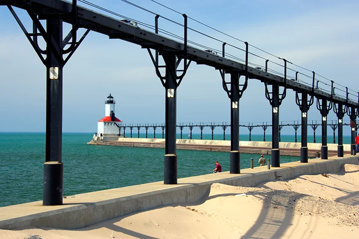 Michigan City East Pierhead Lighthouse