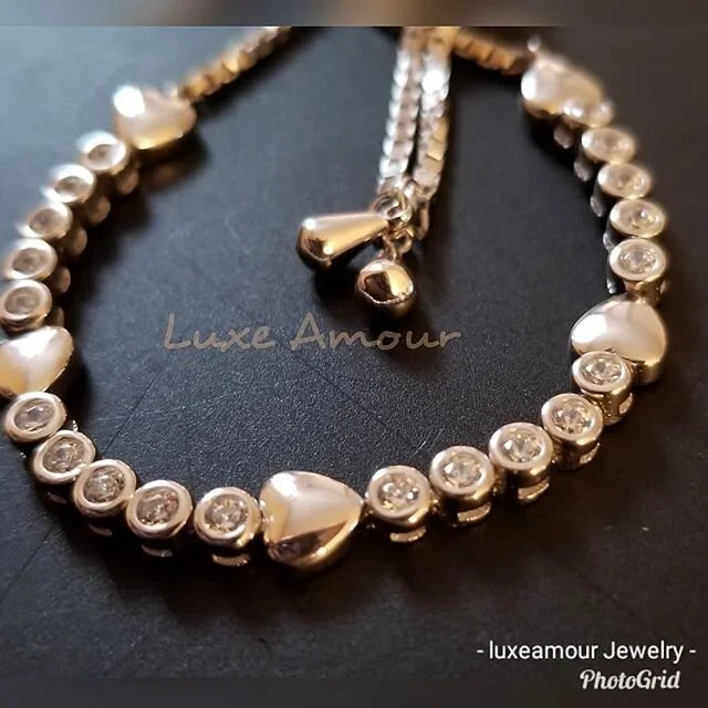 Love Me All Over Tenis Bracelet