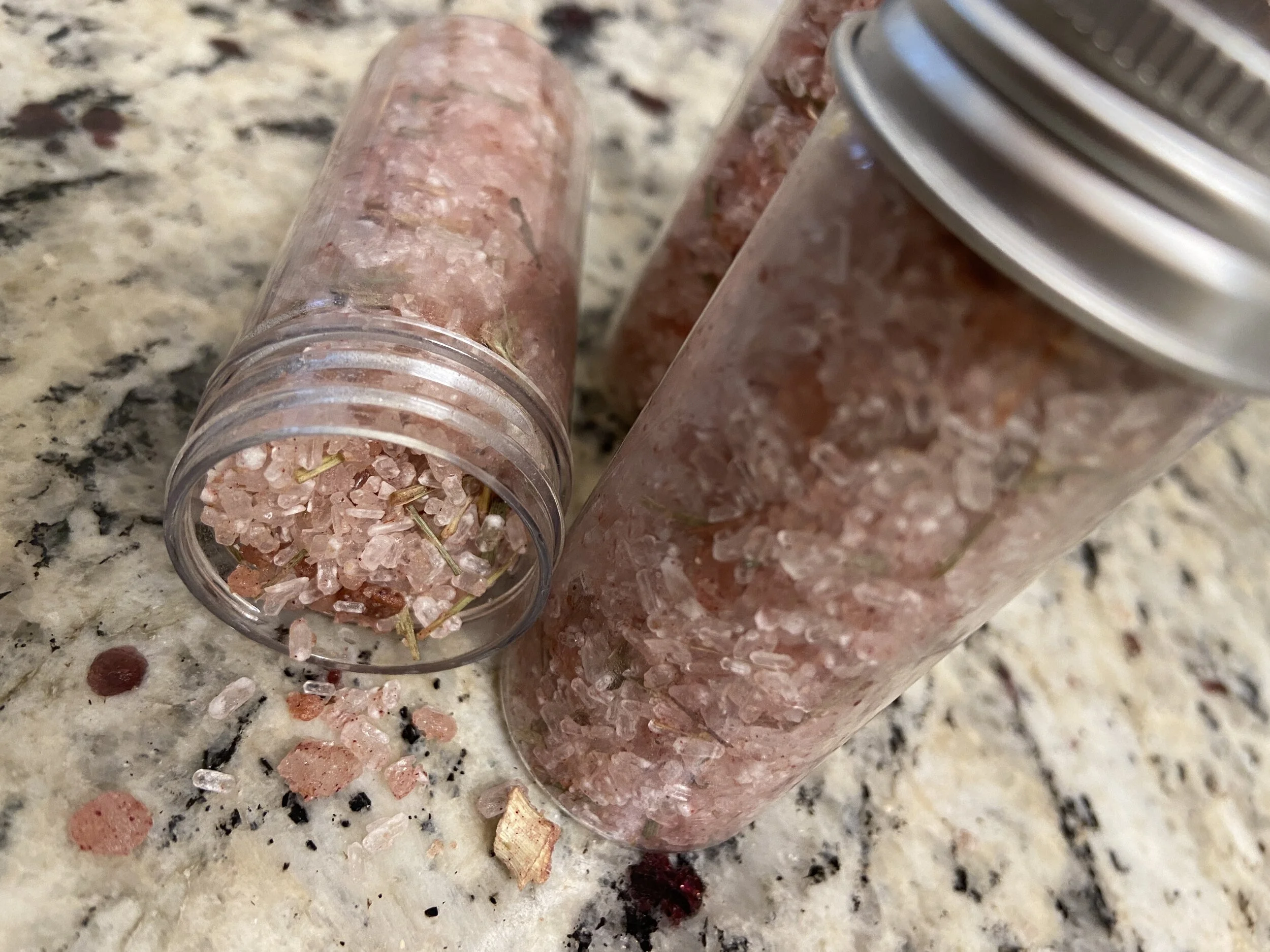 Himalayan Salt Bath Soaks