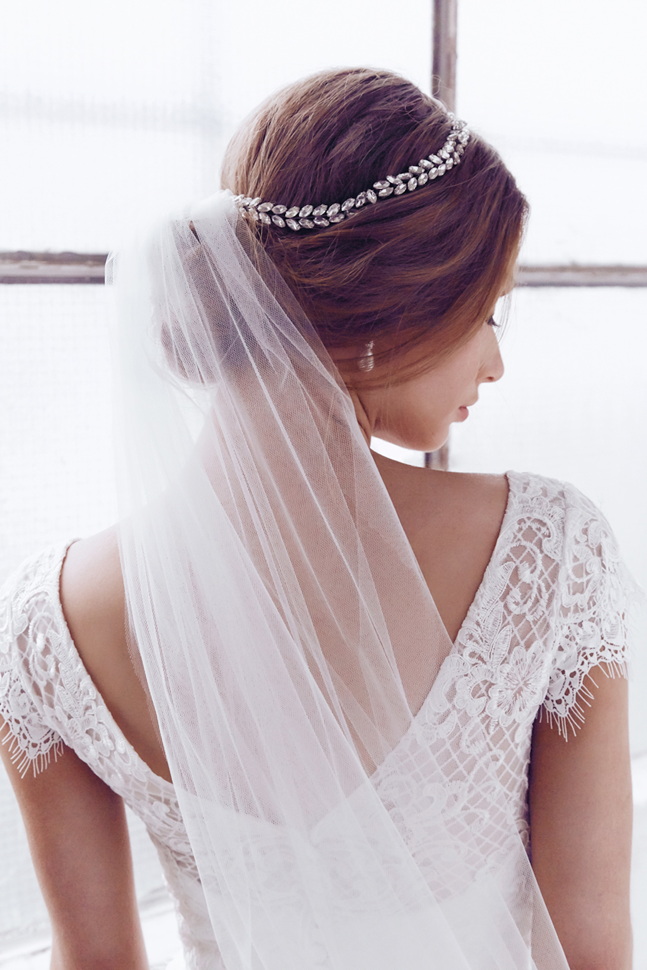 Ceremony Collection_Phoenix Headpiece_veilcloseup.jpg