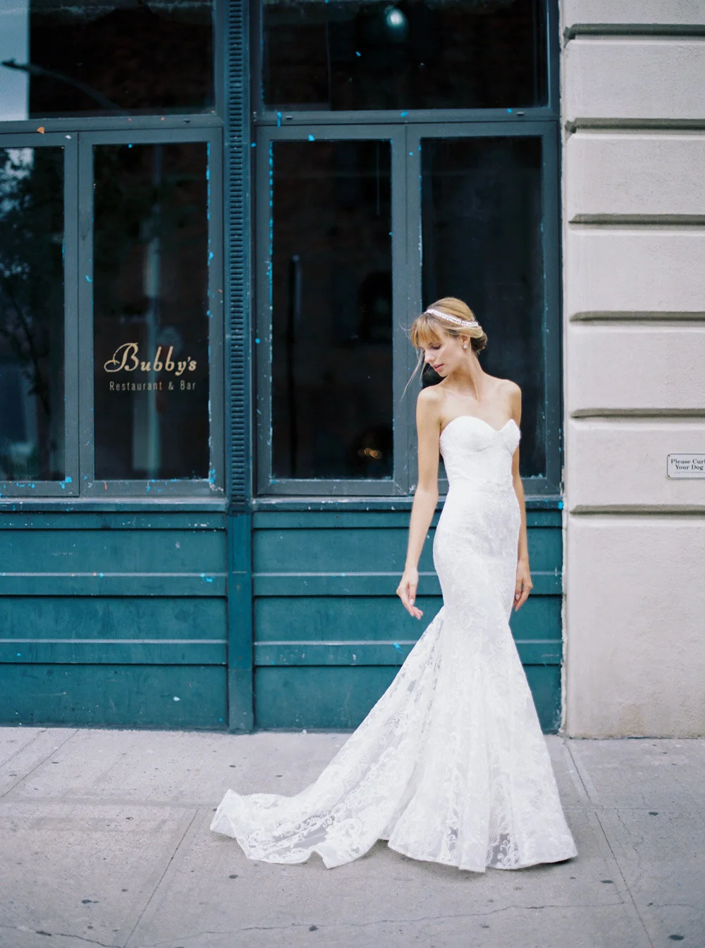 Anna Campbell Sophia Dress | Vintage-Inspired Strapless Lace Wedding Dress