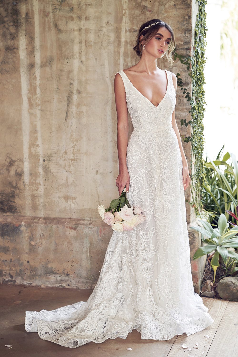 lace skirt wedding dress