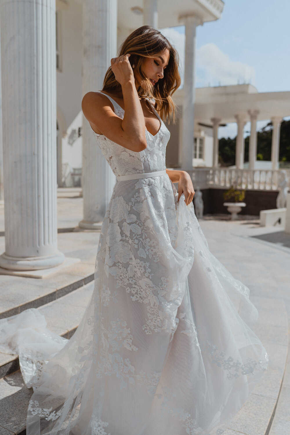 Utterly romantic wedding dress - The Hazel — Anna Campbell Utterly romantic wedding dress - The Hazel — Anna Campbell