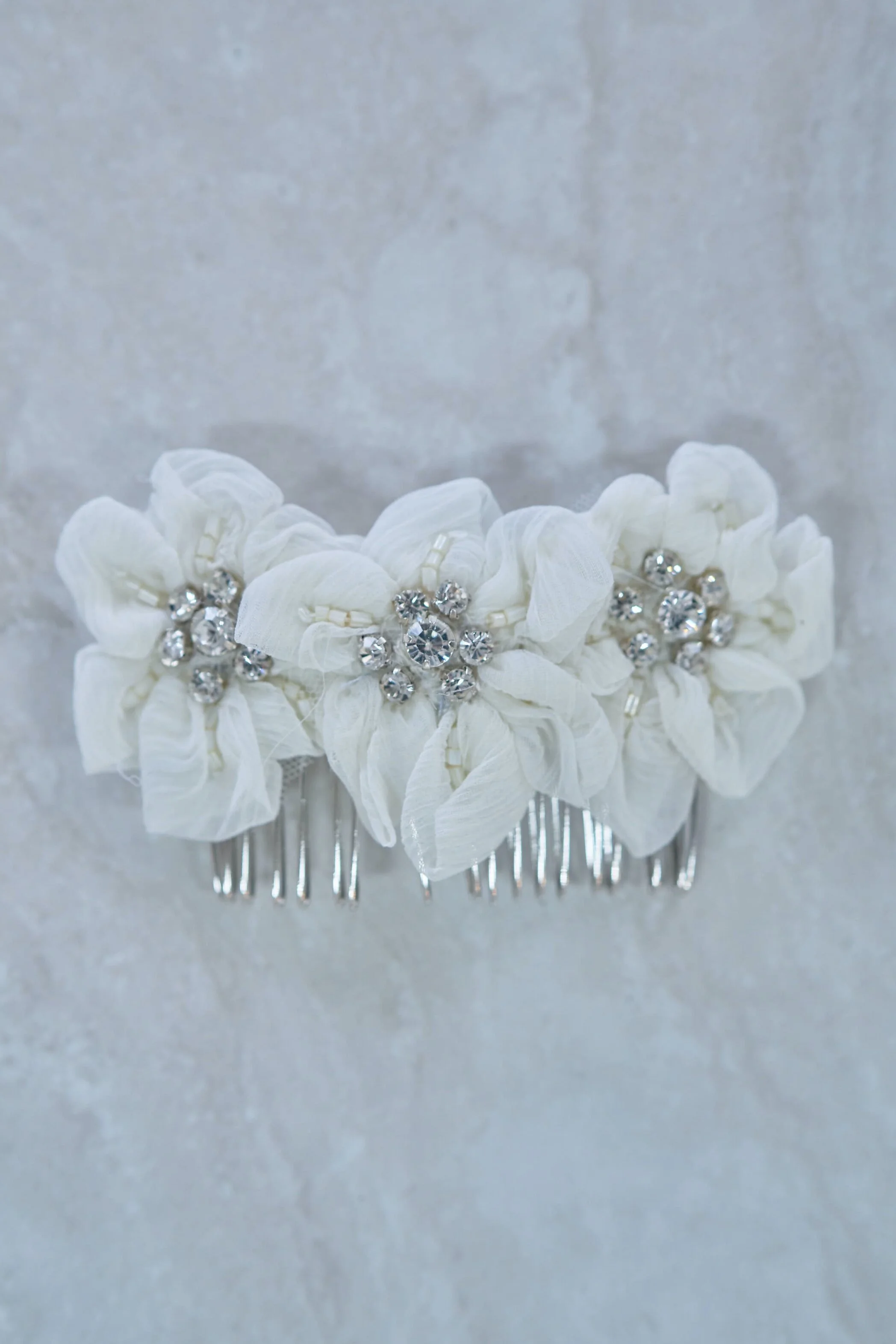Bailey Comb — Anna Campbell