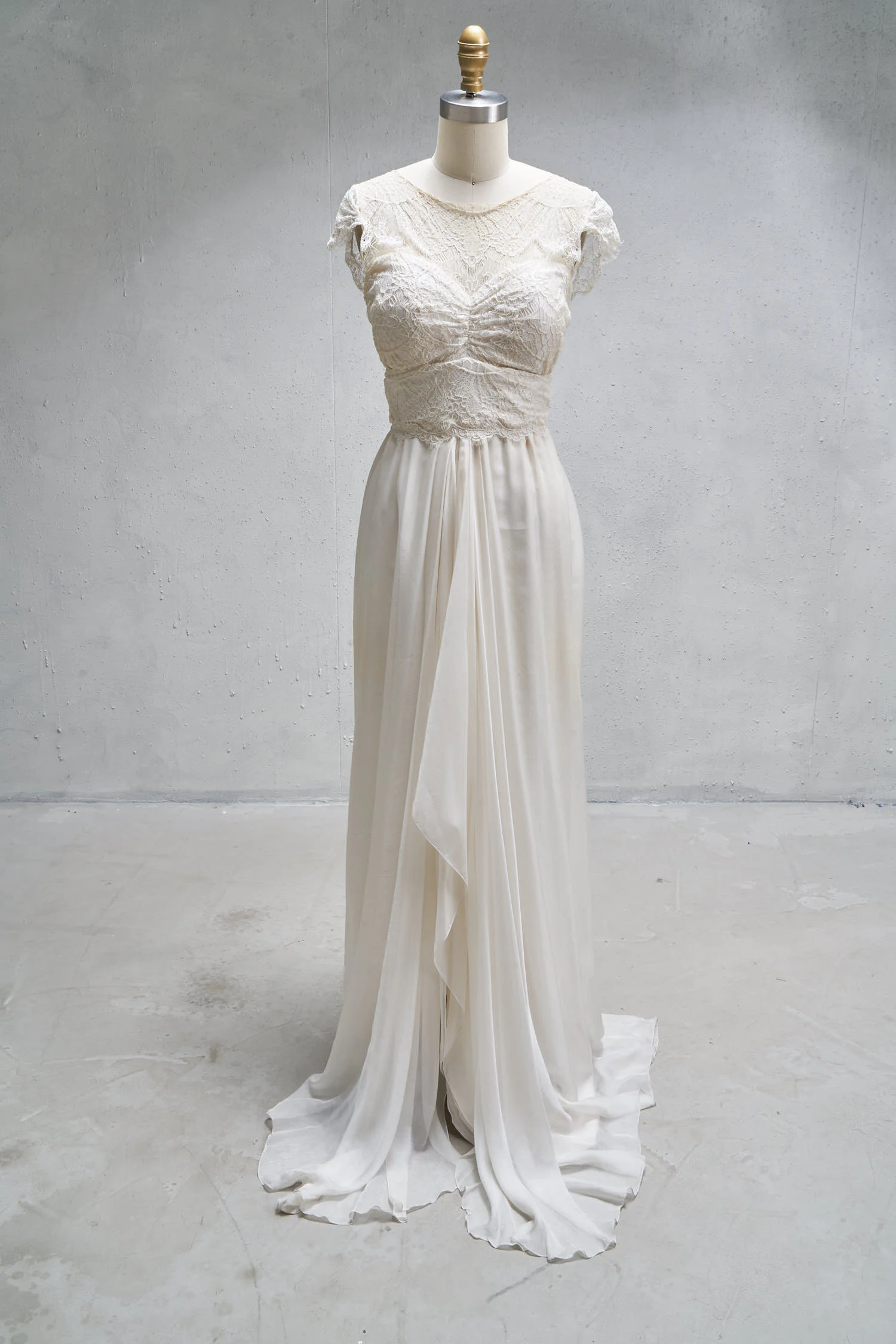 DSC01651Sample Sale 10 Feb 2021.jpg