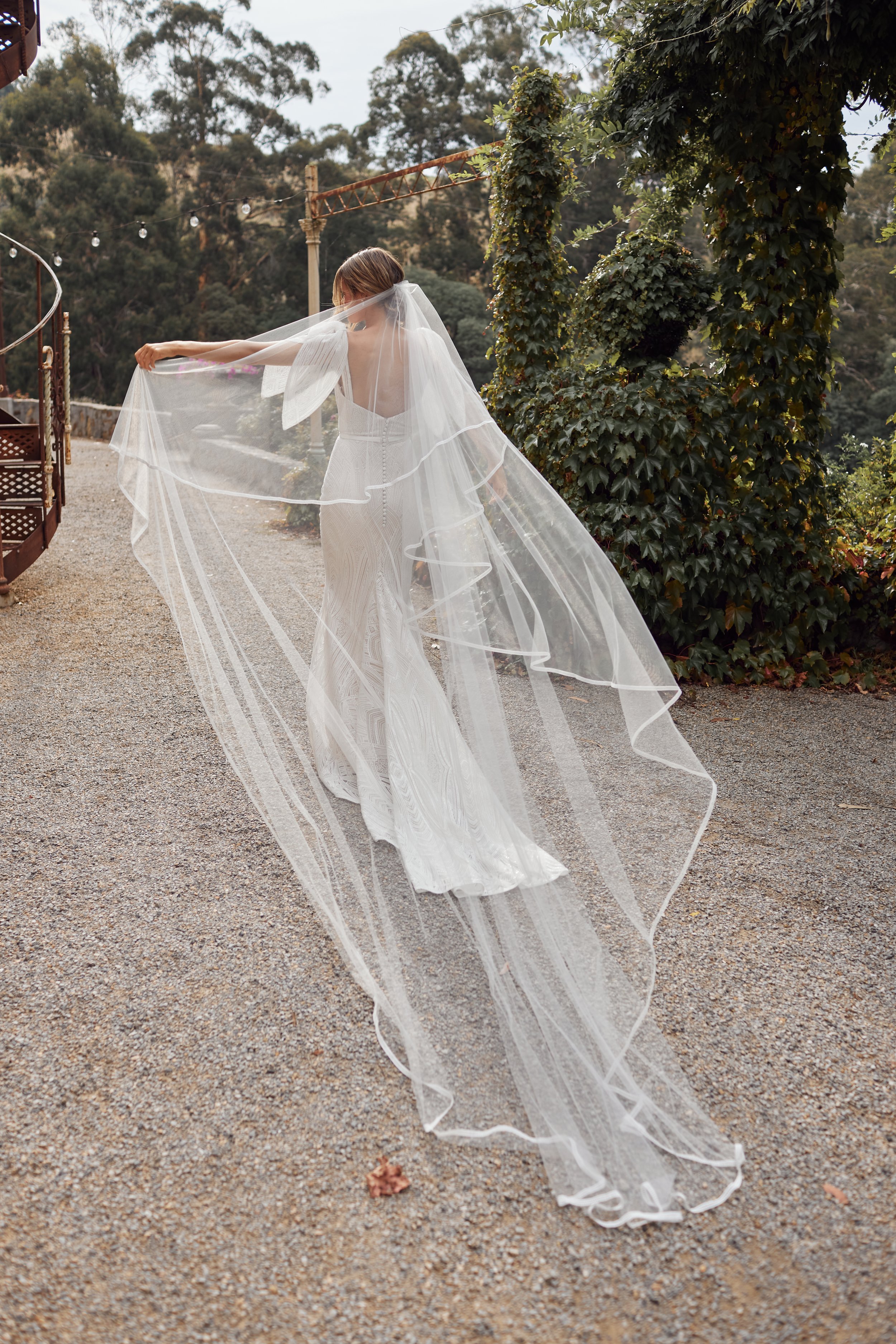 Finley Cathedral Veil