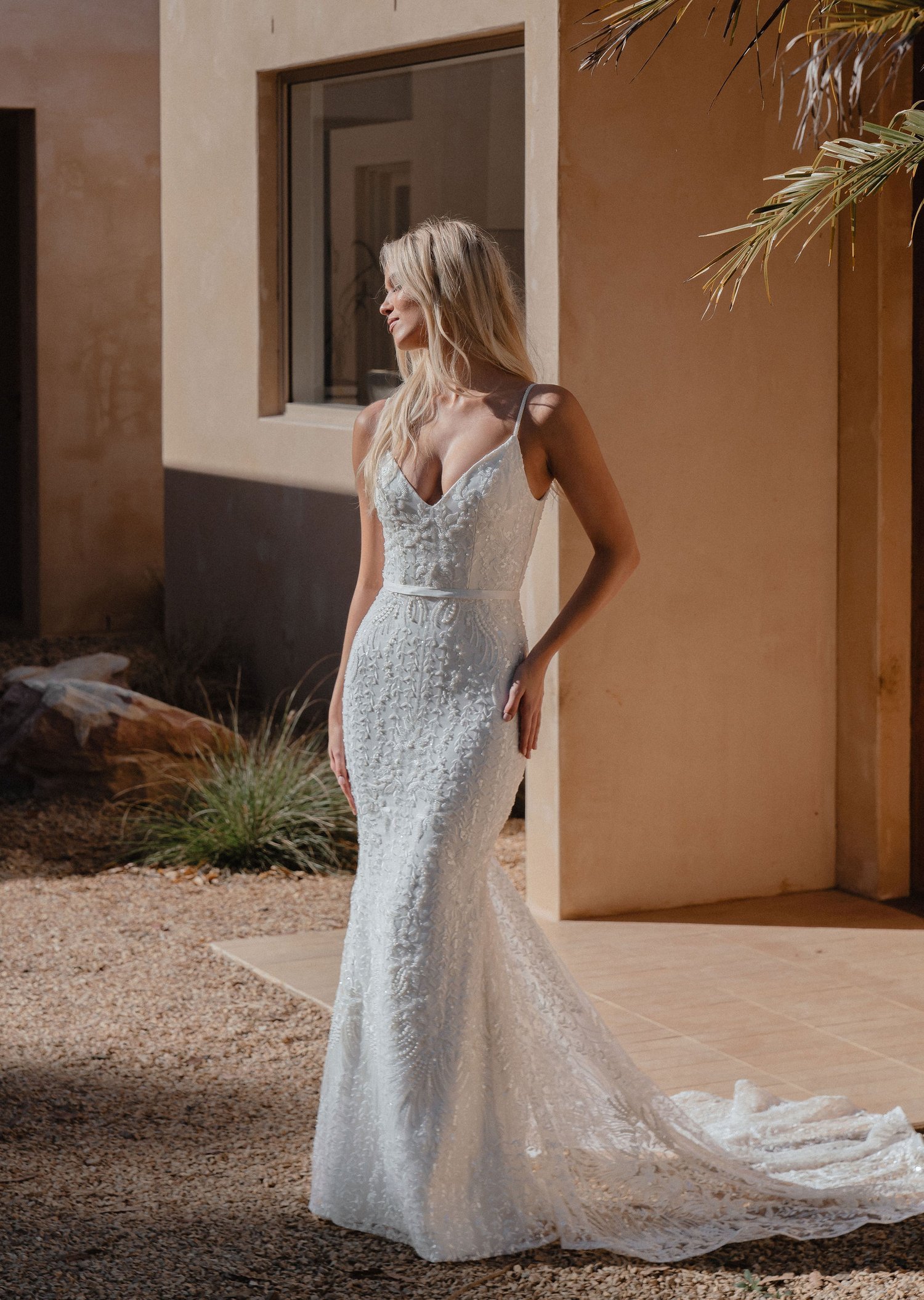 Ivory and Pearl — Anna Campbell Ivory and Pearl — Anna Campbell