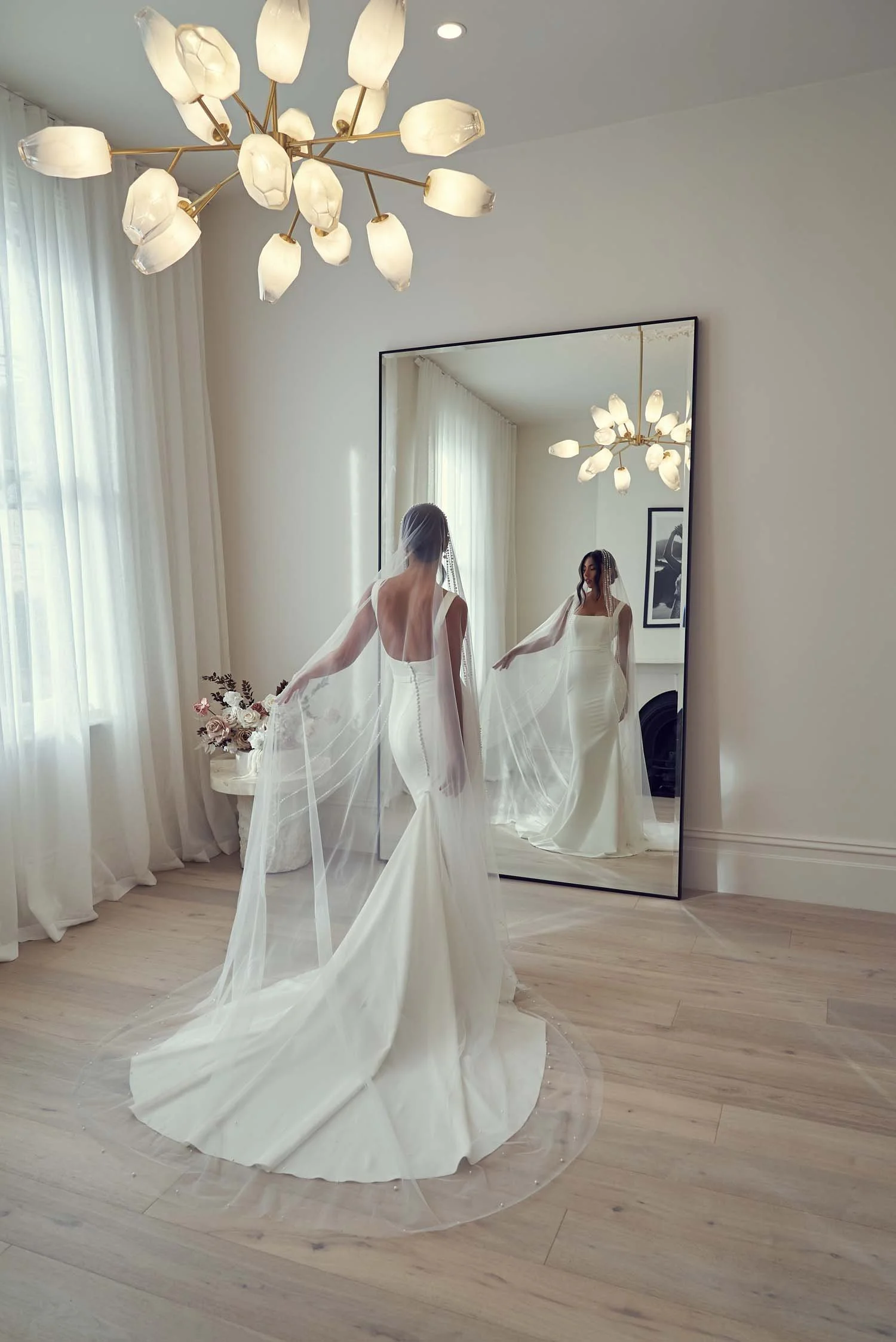 Queenie Veil .jpg