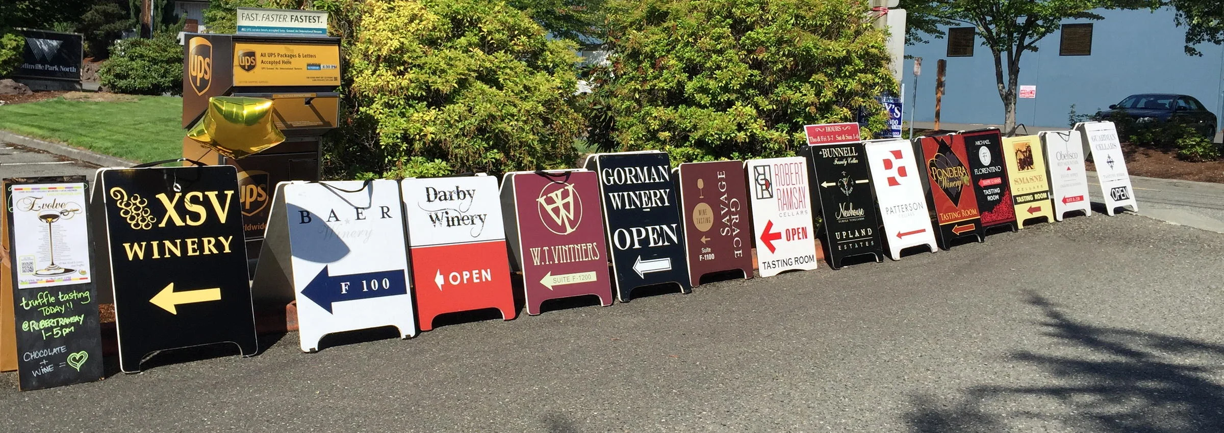 winery signs.JPG