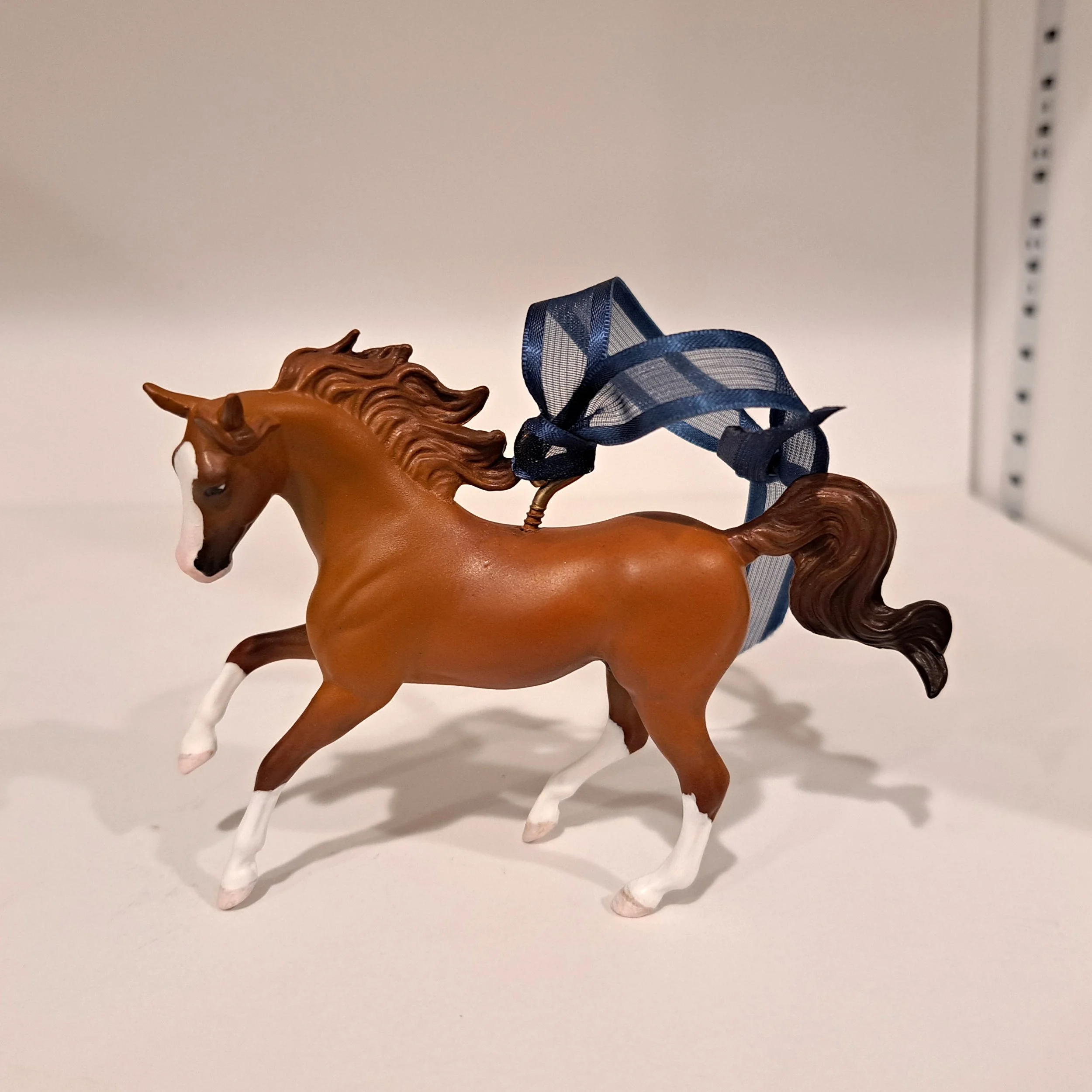 Breyer Stablemate Ornament Horse Portrait
