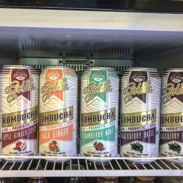 What&rsquo;s your favorite #kombucha ??
👀
@goldakombucha 
#probiotics #antioxidants #weightlossdrinks #pokebowl #pokecityjohnscreek #pok&eacute;cityjohnscreek #salmon #tuna #spicymayo #avocado #crabmeat #seaweedsalad #atlfoodie #yammy #yelp #instafo