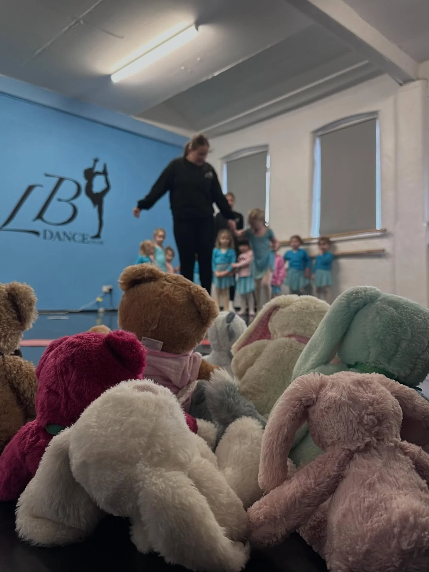 Teddy bears picnic with our Tiny Dancers🩰🧸 🧺